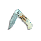 Damaškový zatvárací nôž model Bone & Horn na bielom pozadí